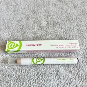 Mary Kay At Play | Eye Crayon | Over The Taupe | Eyeshadow